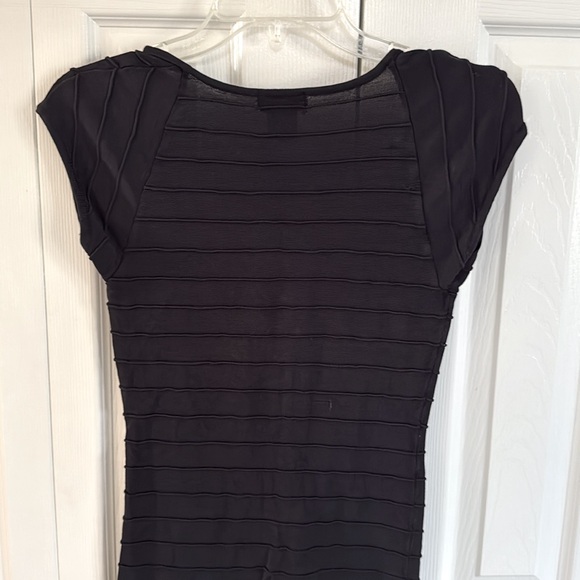 Wet Seal Rich Black Bandage Dress - Zipper Front- V Neck- Gently Worn - Size S - Picture 4 of 6